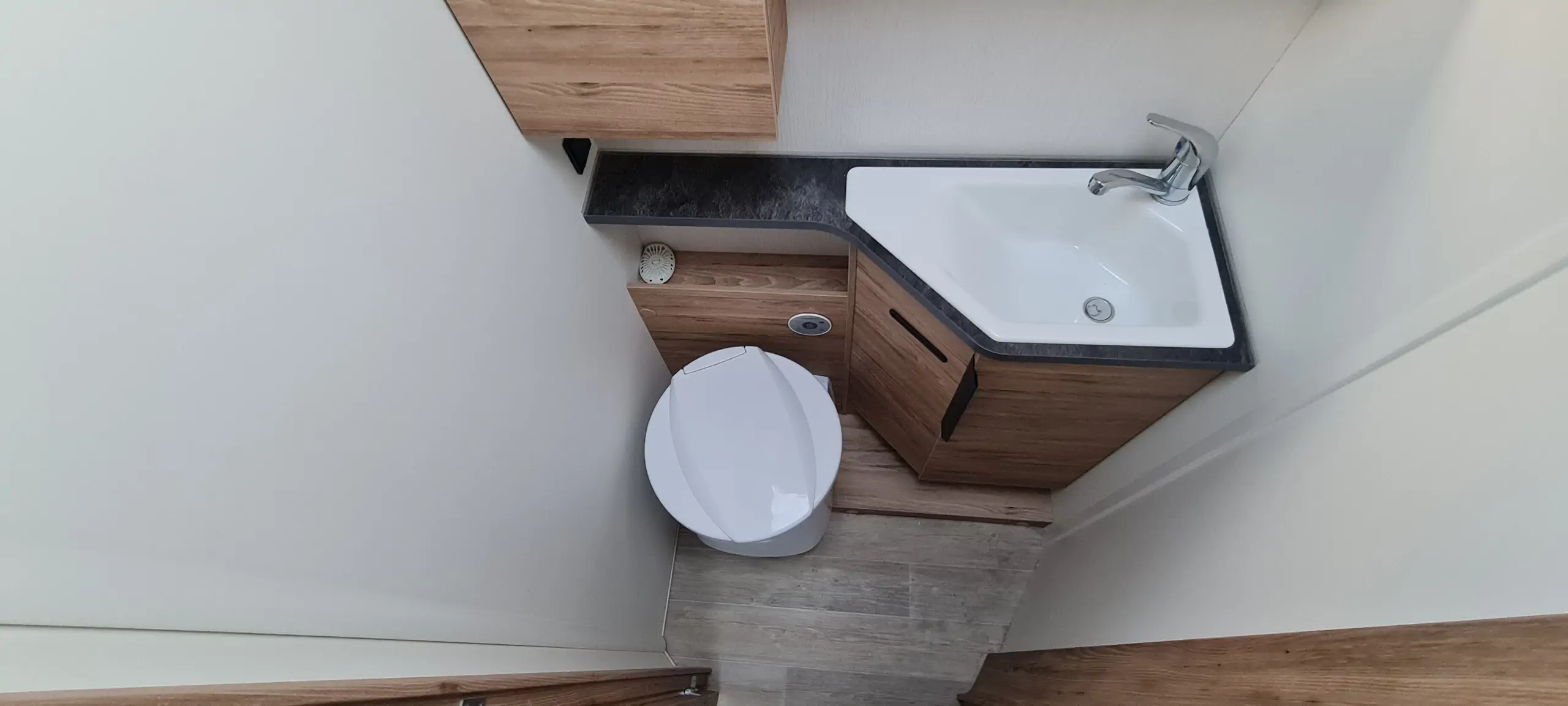 Image Bavaria T 726 FC Nomade 