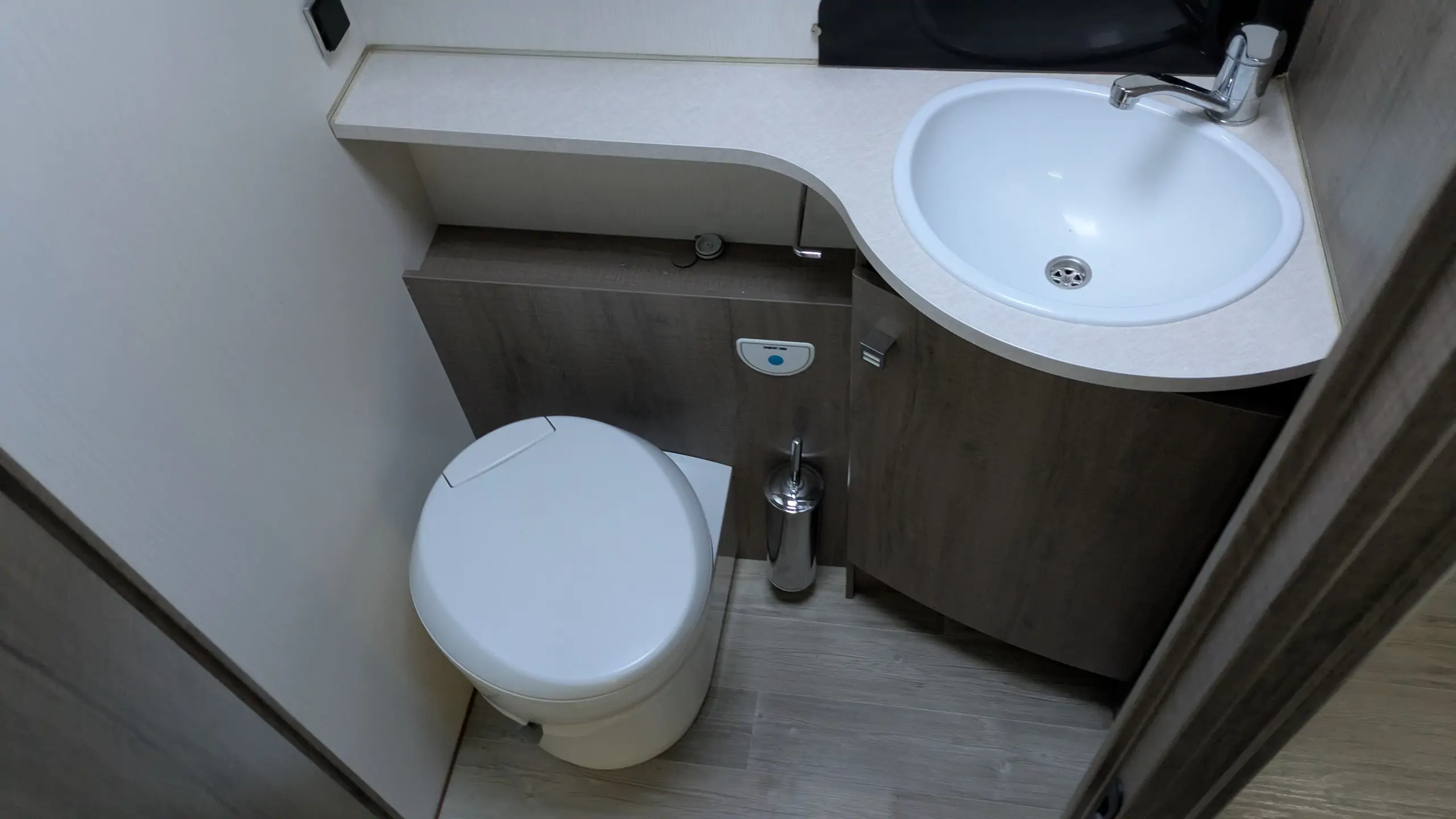 Image BAVARIA INITIAL I741FC ALLURE integral