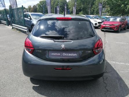 PEUGEOT 208 1.2 PureTech 82ch Style 5p à vendre à Saint-Maximin - Image n°6