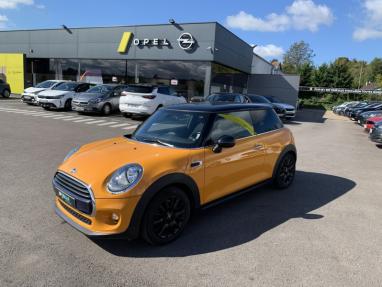 Voir le détail de l'offre de cette MINI Mini Cooper 136ch Chili de 2016 en vente à partir de 214.73 €  / mois