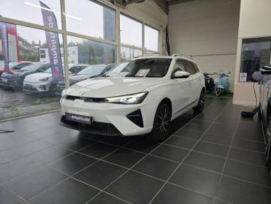 Voir le détail de l'offre de cette MG MOTOR MG5 EV 156ch - 61kWh Luxury MY23 de 2023 en vente à partir de 30 999 € 