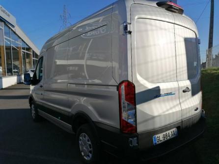 FORD Transit 2T Fg PE 390 L2H2 198 kW Batterie 75/68 kWh Trend Business à vendre à Bourges - Image n°2