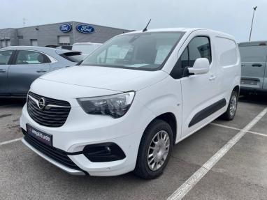 Voir le détail de l'offre de cette OPEL Combo Cargo L1H1 650kg 1.5 100ch S&S Pack Business de 2020 en vente à partir de 220.94 €  / mois