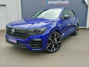 Voir le détail de l'offre de cette VOLKSWAGEN Touareg 3.0 TSI eHybrid 462ch R 4Motion BVA8 de 2023 en vente à partir de 674.56 €  / mois