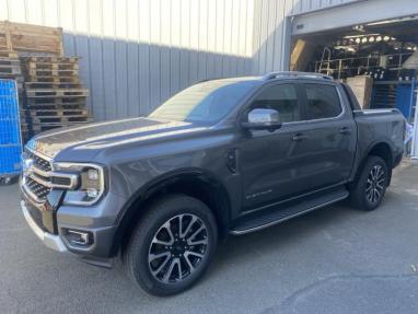 Voir le détail de l'offre de cette FORD Ranger 3.0 EcoBlue V6 240ch Stop&Start Double Cabine Platinum e-4WD BVA10 de 2025 en vente à partir de 61 999 €