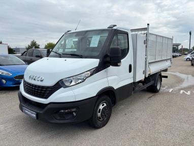 Voir le détail de l'offre de cette IVECO Daily CCb 35C16H3.0 Empattement 3750 Tor de 2021 en vente à partir de 435.43 €  / mois