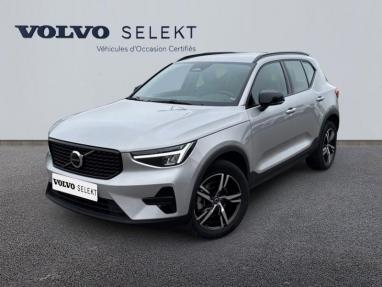 Voir le détail de l'offre de cette VOLVO XC40 B3 163ch Plus DCT 7 de 2024 en vente à partir de 324.29 € / mois