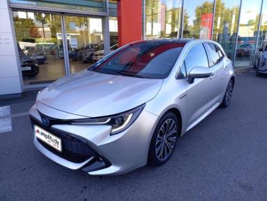 Voir le détail de l'offre de cette TOYOTA Corolla 122h Design de 2019 en vente à partir de 259.87 € / mois
