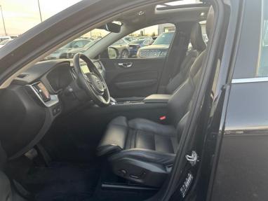 Voir le détail de l'offre de cette VOLVO XC60 B4 AdBlue 197ch Inscription Luxe Geartronic de 2020 en vente à partir de 517.71 €  / mois