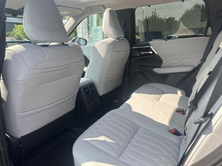 MITSUBISHI Outlander 2.4 PHEV 306ch Instyle 4WD à vendre à Auxerre - Image n°12