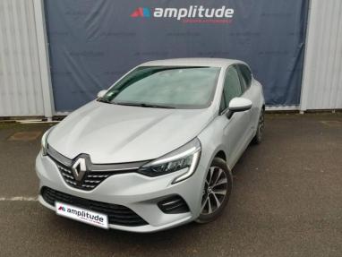 Voir le détail de l'offre de cette RENAULT Clio 1.0 TCe 90ch Intens -21N de 2021 en vente à partir de 15 299 € 